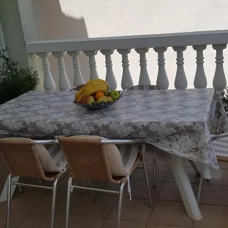 Apartment Apartman Vodice***